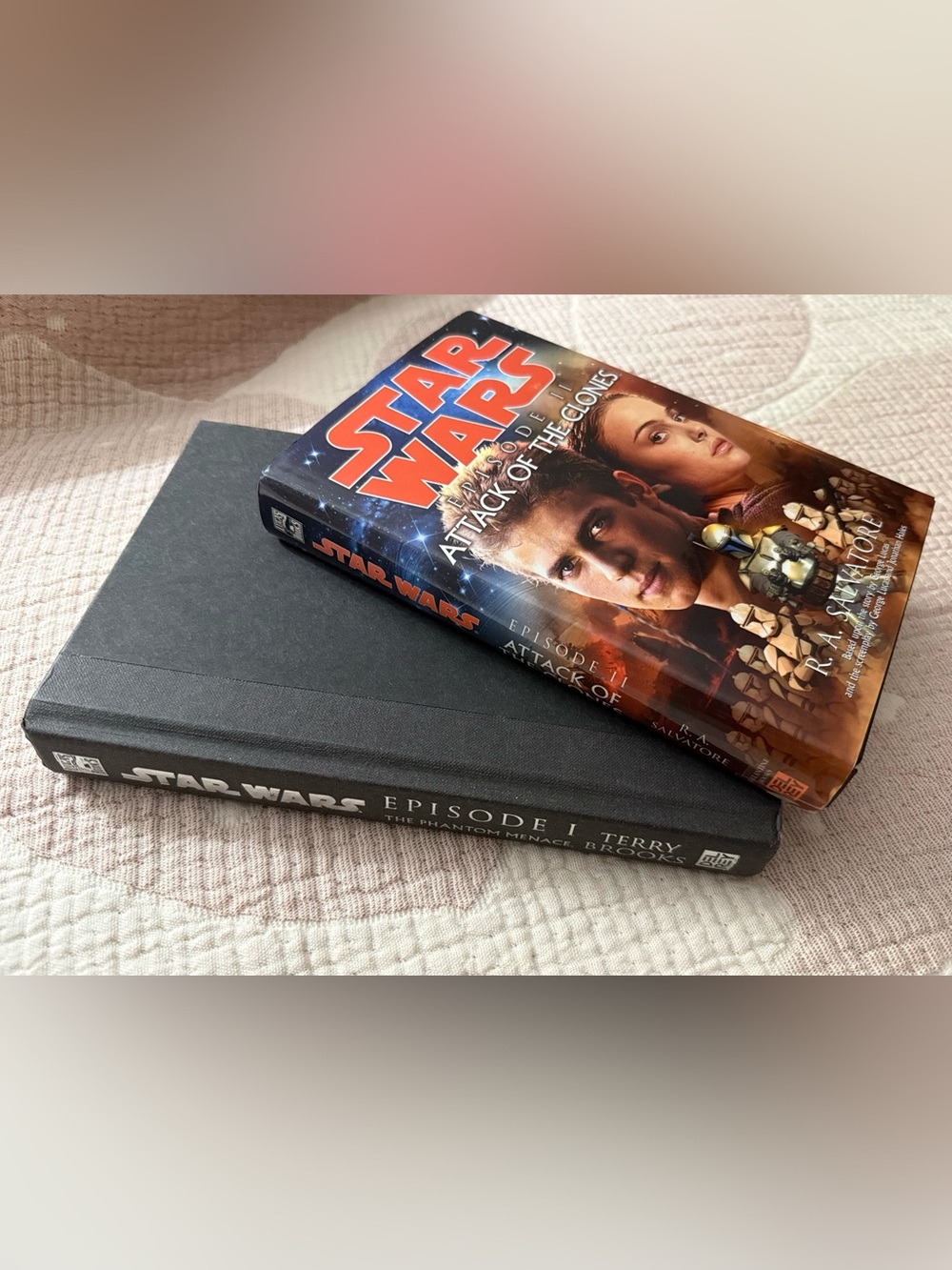 STAR WARS NOVELS EPISODE I & II THE PHANTOM MENACE & ATTACK OF THE CLONES - Picture 16 of 16